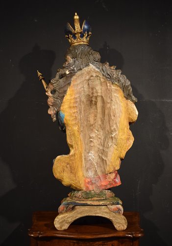 Vierge à l'enfant Sculpture en bois polychrome 